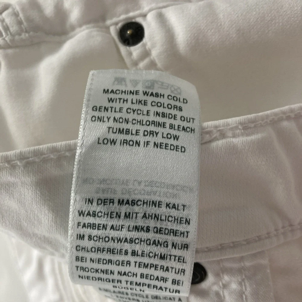 True Religion Geno Distressed Denim Cut-Off Moto Shorts White Relaxed Slim Sz 34